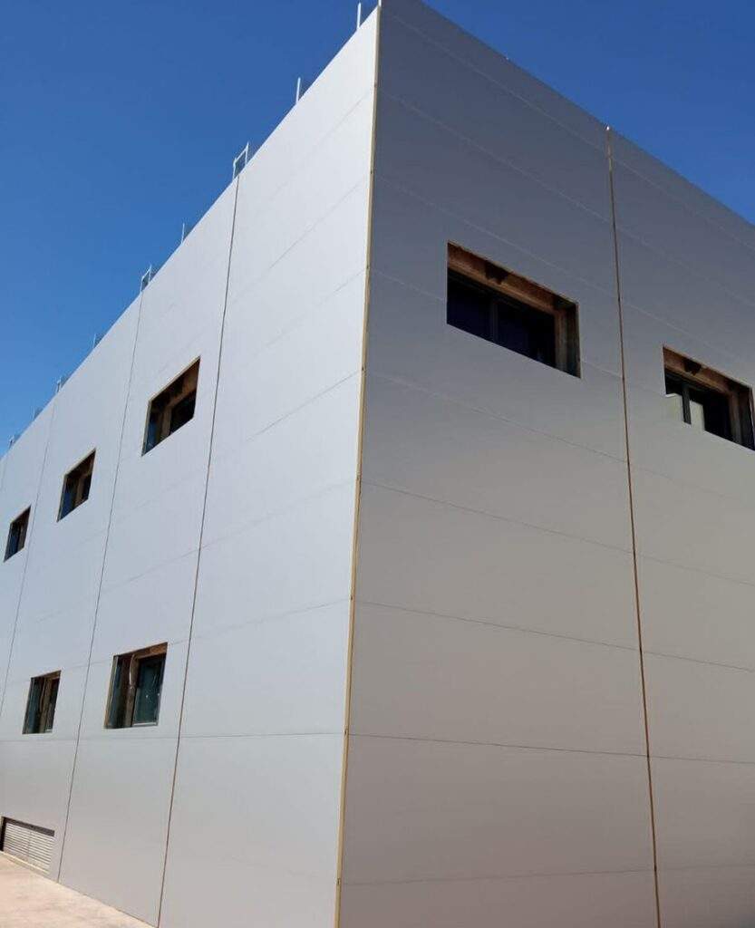 Fachada Siplan Sevilla | Isocold