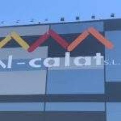 Instalación de panel sándwich fachada Paneles Alcalat | Isocold