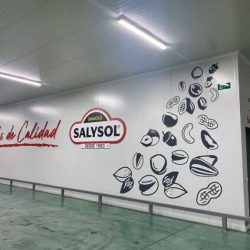 Salysol | Trabajo de panel sándwich de Isocold