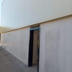 colocación de panel sándwich en fachada y cubierta - isocold.es