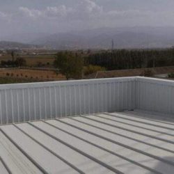 montaje de una cubierta de panel sándwich - Isocold